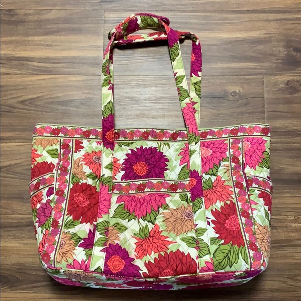 COPY - New Vera Bradley tote bag Large - Picture 3 of 5